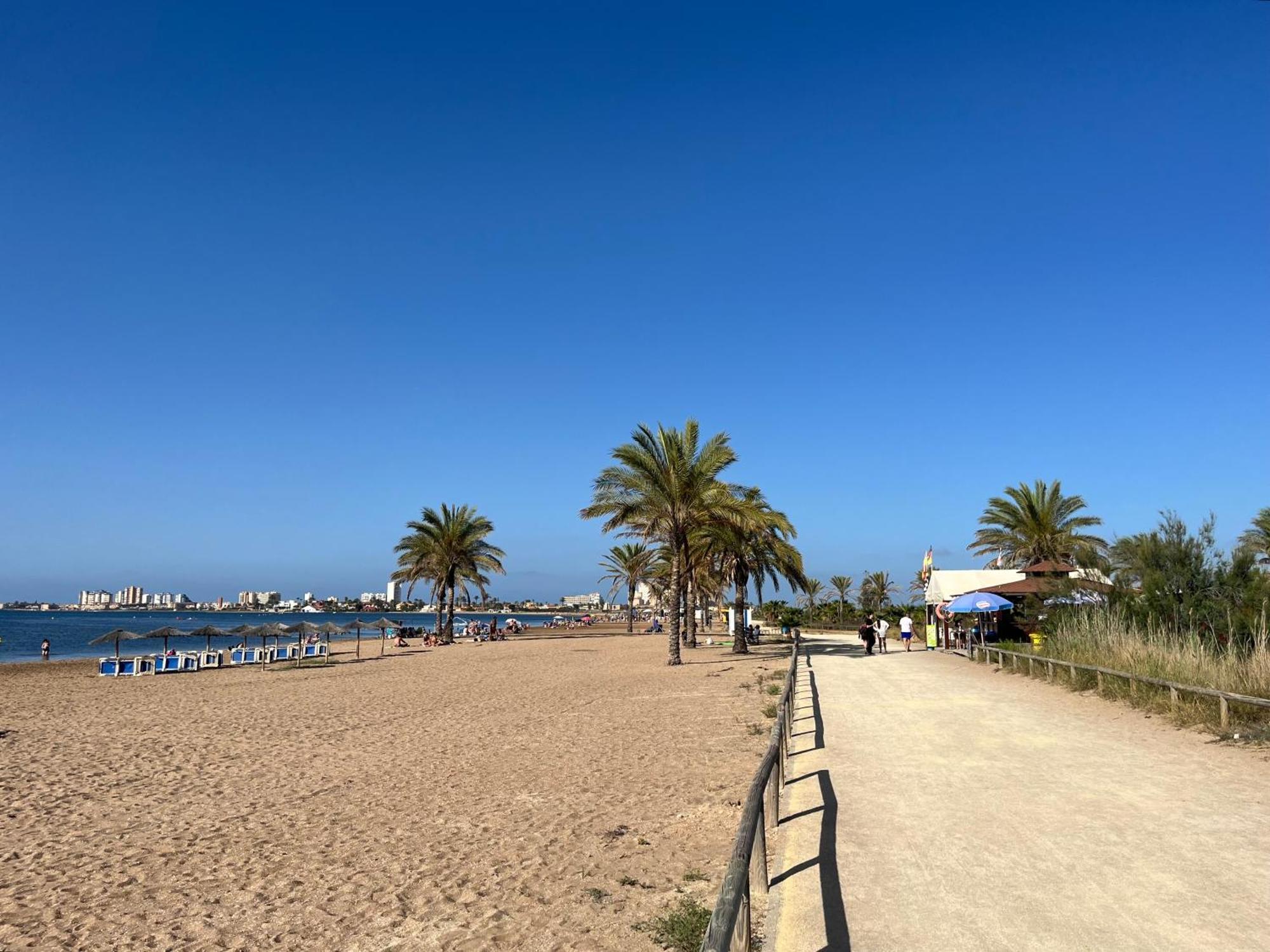 Fantastico Atico Chill Out Con Vistas A Mar De Cristal Apartment Luaran gambar